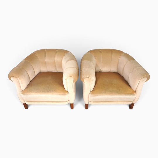 Paar Art Déco Clubsessel mit champagnerfarbenen Mohair, 1930