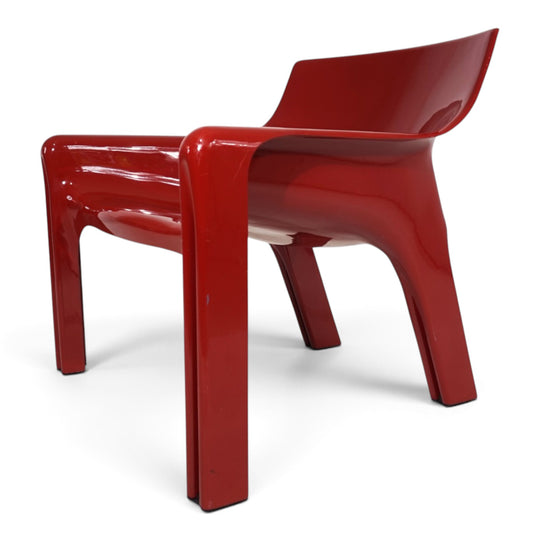 Artemide Vicario Lounge Chair by Vico Magistretti, 1970