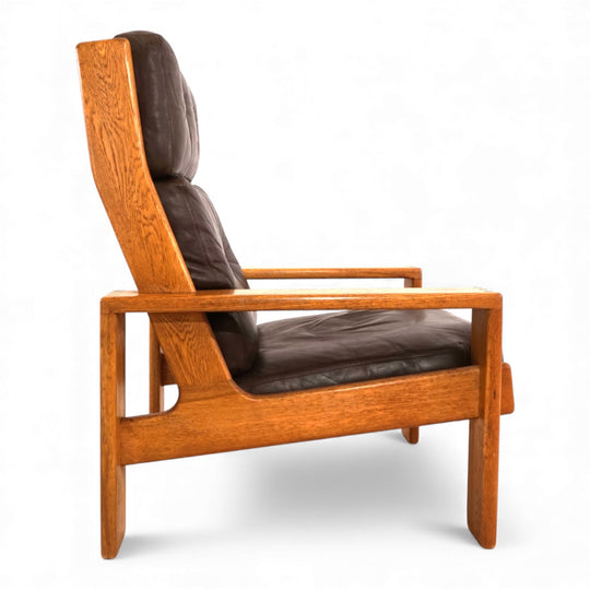 Asko Bonanza brauner Hochlehner Ledersessel von Esko Pajamies, 1960