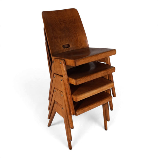 4er Set Esszimmerstühle Bauhaus inspiriert, stapelbar, 1950