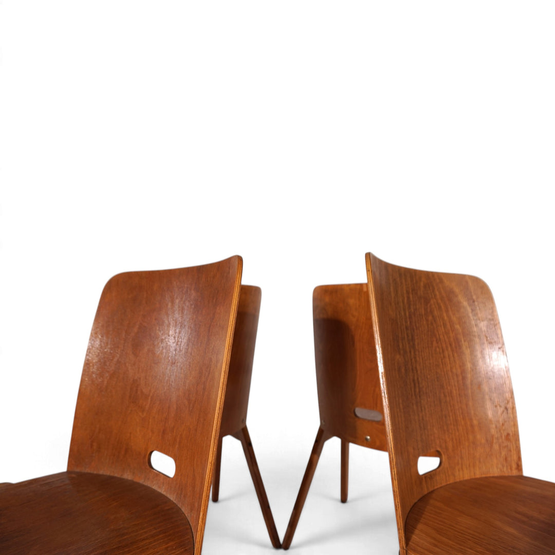 4er Set Esszimmerstühle Bauhaus inspiriert, stapelbar, 1950