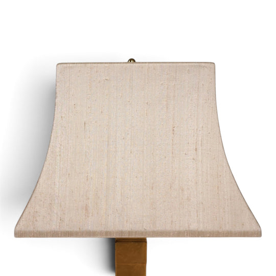 De Knudt Tischlampe mit vergoldetem Keramikfuß und Leinenschirm, 1970