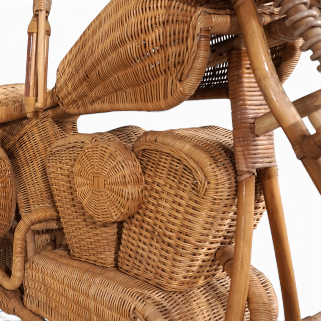 Tom Dixon zugeschriebene Harley-Davidson Motorradskulptur für Habitat aus Rattan, 1990