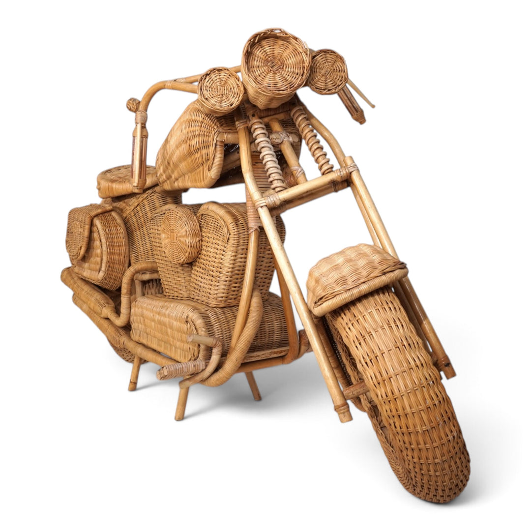 Tom Dixon zugeschriebene Harley-Davidson Motorradskulptur für Habitat aus Rattan, 1990