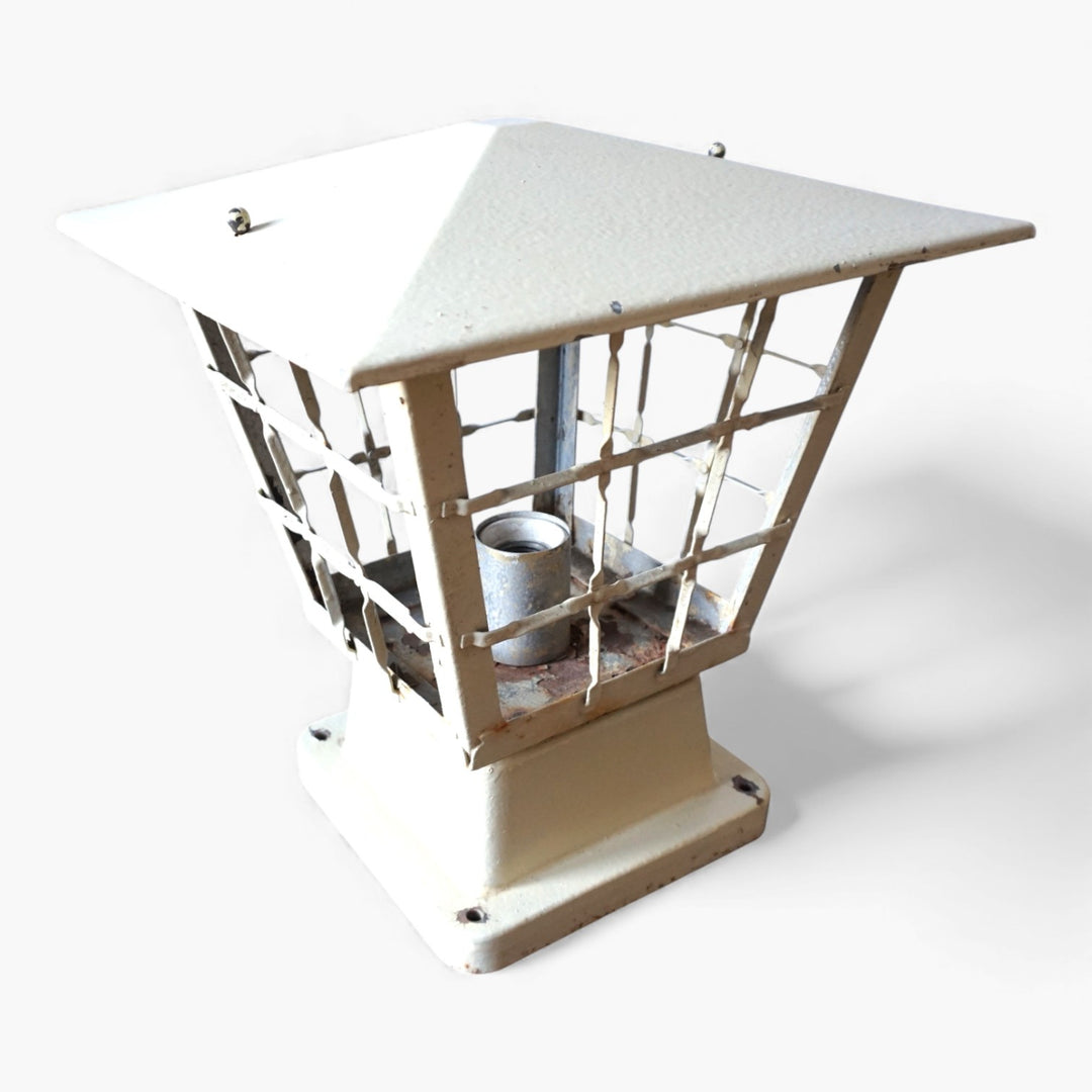 Gartenleuchte Sockel Metall, 1960