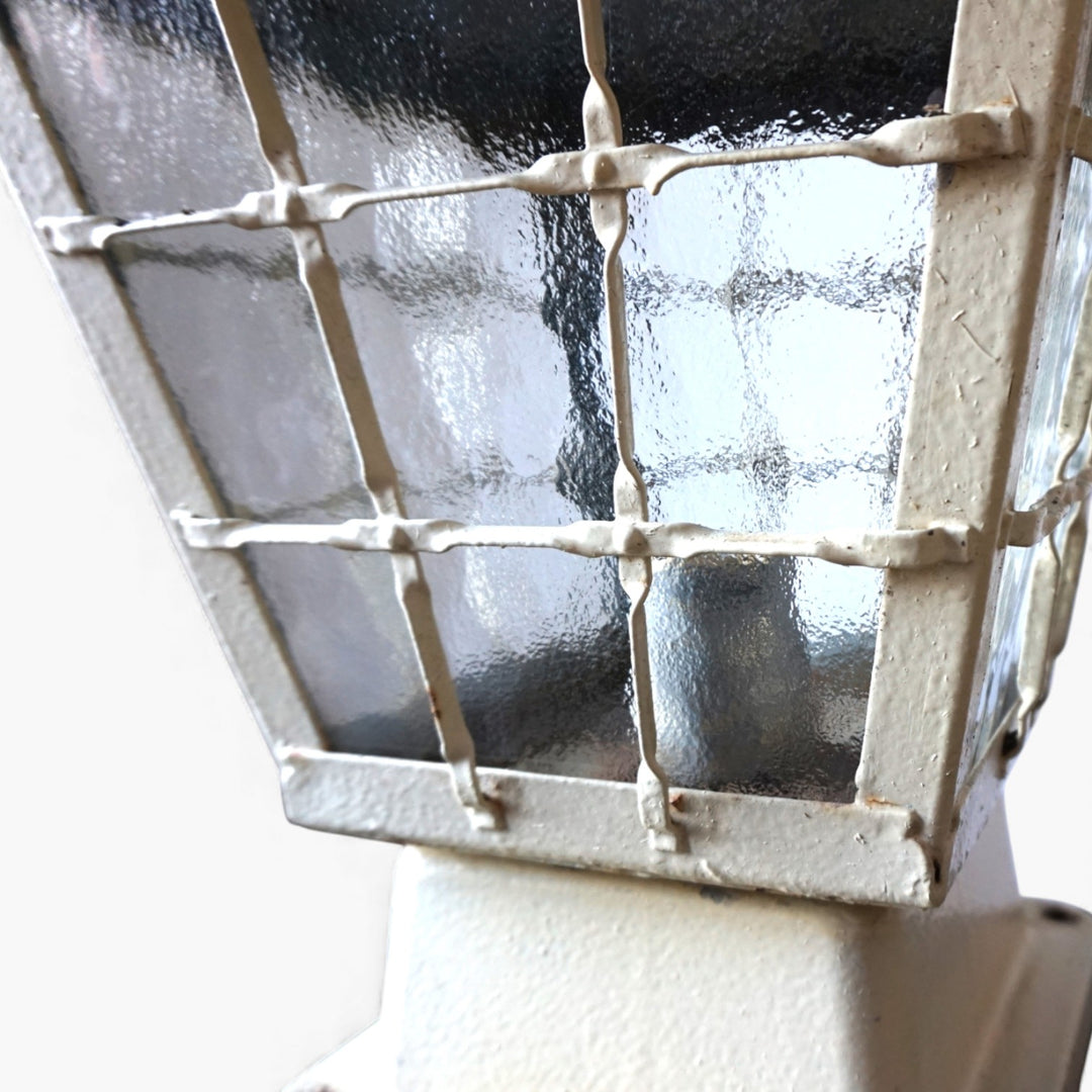 Gartenleuchte Sockel Metall, 1960