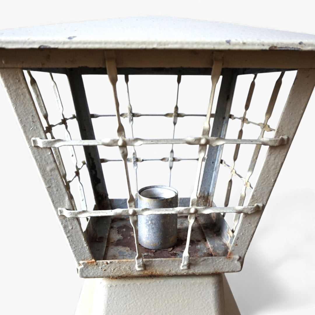 Gartenleuchte Sockel Metall, 1960