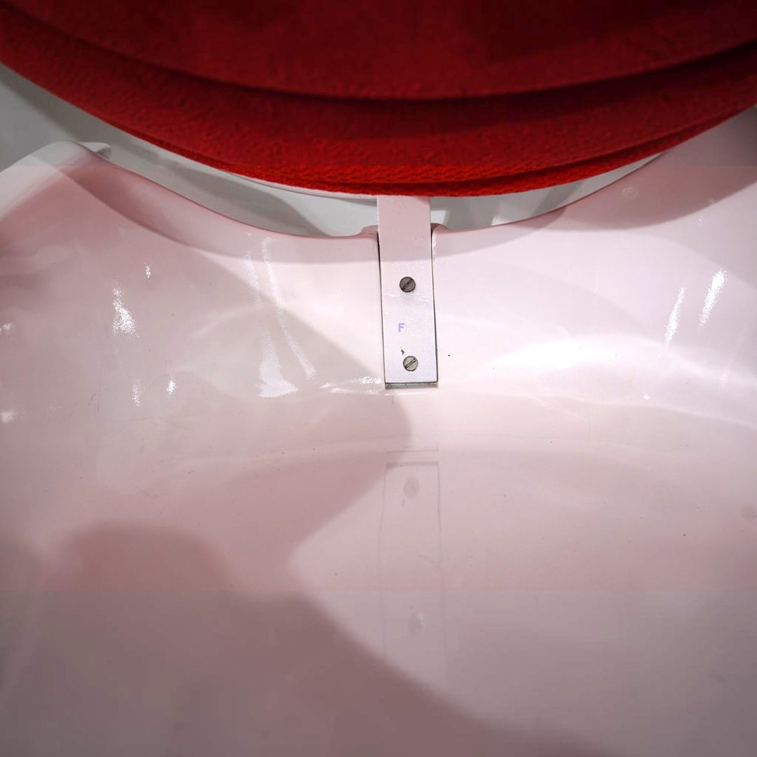 Peter Ghyczy Senftenberger Ei Loungesessel/ Garden Egg Chair für VEB Synthesewerk Schwarzheide, 1970