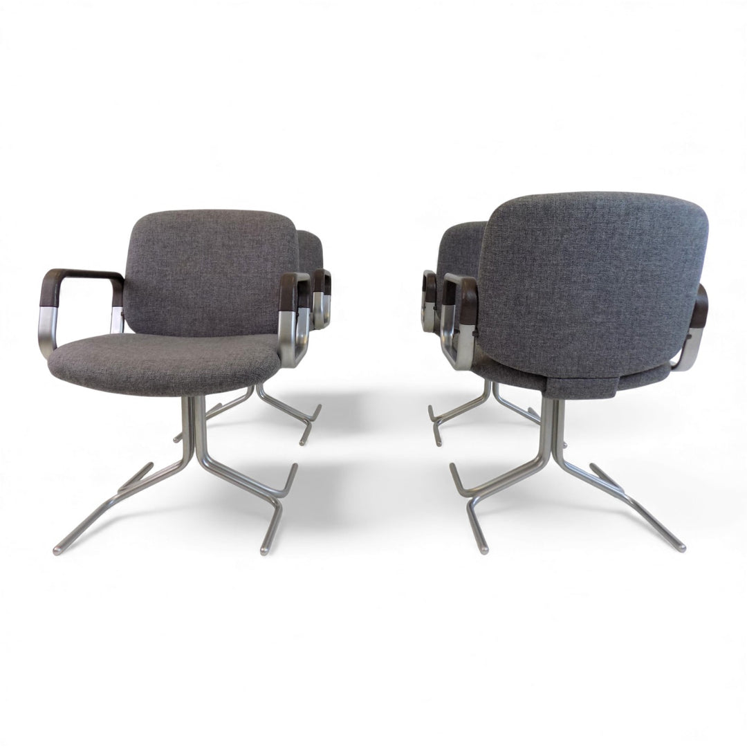 Mauser Seat 150 4-piece set of dining/conference chairs by Herbert Hirche, 1970