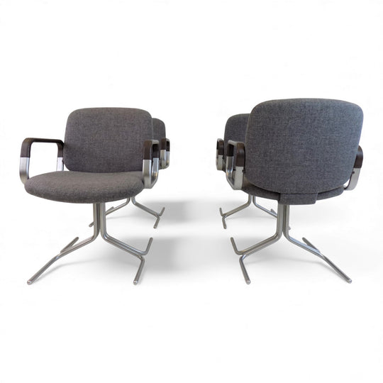 Mauser Seat 150 4-piece set of dining/conference chairs by Herbert Hirche, 1970