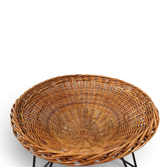 Pod Chairs – Paar Loungesessel aus Rattan/Korbgeflecht auf Metallgestell, 1970
