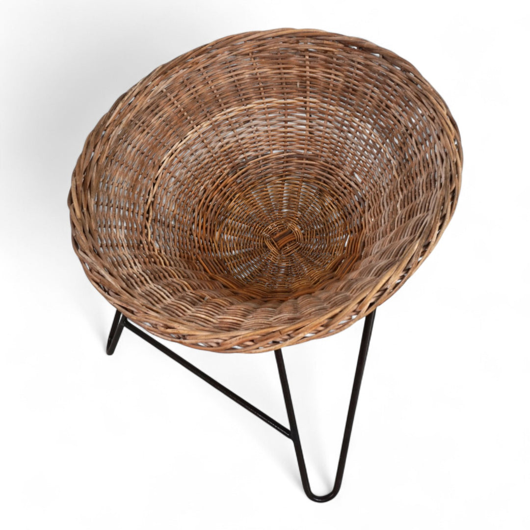 Rattan wicker pod garden chair, 1960