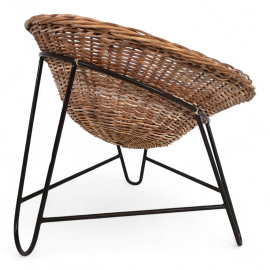 Rattan wicker pod garden chair, 1960