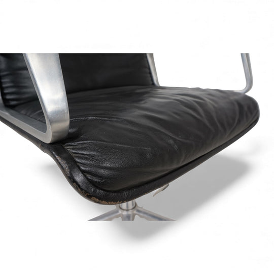 Wilkhahn Delta Leder Konferenz/Esszimmerstuhl drehbar von Delta Group, 1960