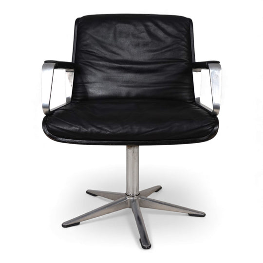 Wilkhahn Delta Leder Konferenz/Esszimmerstuhl drehbar von Delta Group, 1960