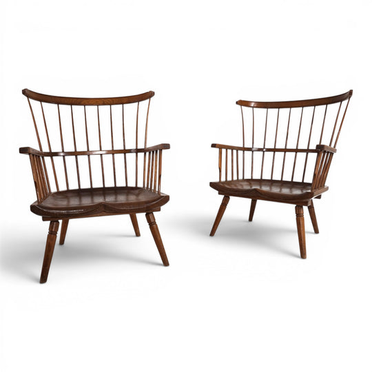 Paar handgefertigter Windsor Loungesessel, England, um 1960