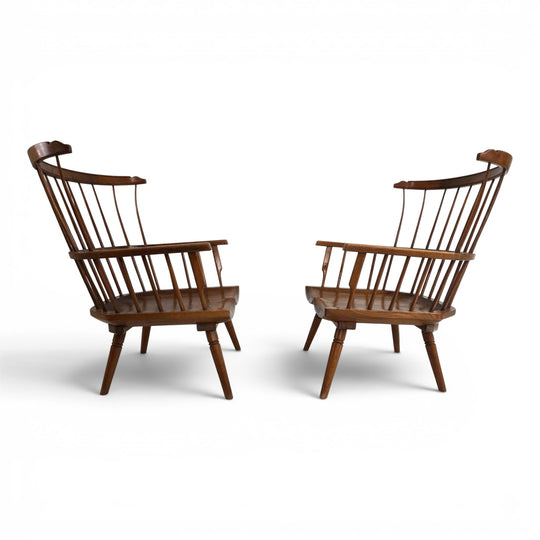 Paar handgefertigter Windsor Loungesessel, England, um 1960