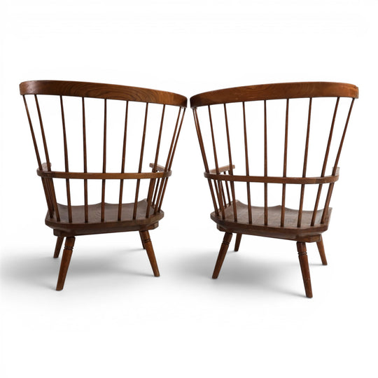 Paar handgefertigter Windsor Loungesessel, England, um 1960