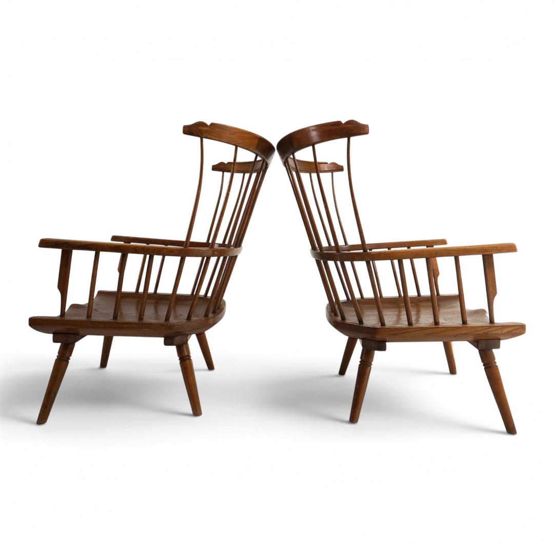 Paar handgefertigter Windsor Loungesessel, England, um 1960